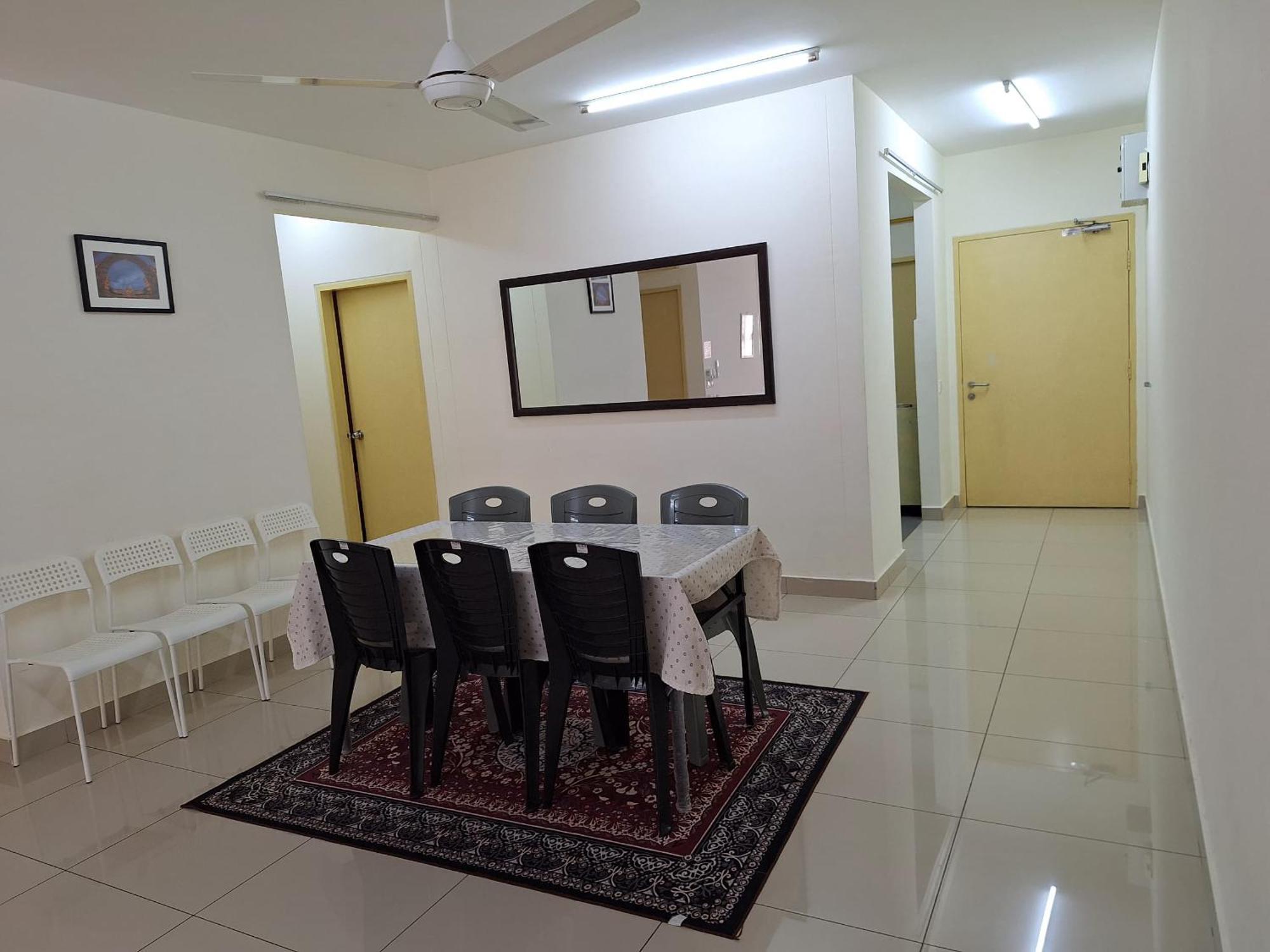 Abie'S Homestay Putrajaya Esterno foto